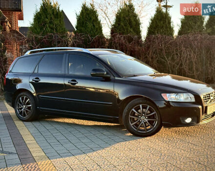 Черный Вольво В50, объемом двигателя 1.6 л и пробегом 259 тыс. км за 7800 $, фото 7 на Automoto.ua