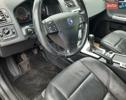 Вольво В50 2012 в Полтаве на Automoto.ua Черный Вольво В50, объемом двигателя 1.6 л и пробегом 210 тыс. км за 8299 $, фото 47 на Automoto.ua