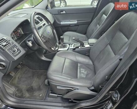 Черный Вольво В50, объемом двигателя 1.6 л и пробегом 192 тыс. км за 8599 $, фото 32 на Automoto.ua