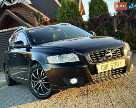 Черный Вольво В50, объемом двигателя 1.6 л и пробегом 259 тыс. км за 7800 $, фото 8 на Automoto.ua