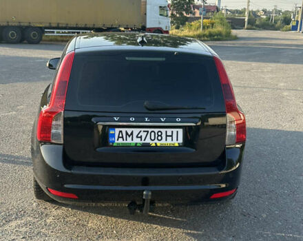 Черный Вольво В50, объемом двигателя 1.56 л и пробегом 287 тыс. км за 9000 $, фото 2 на Automoto.ua