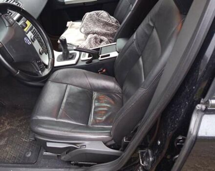 Черный Вольво В50, объемом двигателя 1.56 л и пробегом 248 тыс. км за 8400 $, фото 6 на Automoto.ua