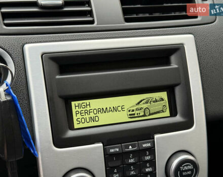 Черный Вольво В50, объемом двигателя 1.6 л и пробегом 244 тыс. км за 8850 $, фото 58 на Automoto.ua