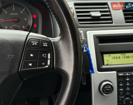 Черный Вольво В50, объемом двигателя 1.6 л и пробегом 244 тыс. км за 8850 $, фото 49 на Automoto.ua