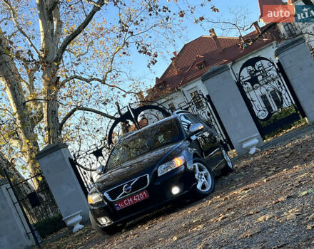 Черный Вольво В50, объемом двигателя 1.6 л и пробегом 228 тыс. км за 8999 $, фото 10 на Automoto.ua