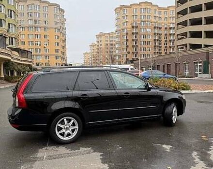 Черный Вольво В50, объемом двигателя 1.6 л и пробегом 320 тыс. км за 7800 $, фото 5 на Automoto.ua