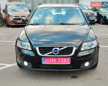 Черный Вольво В50, объемом двигателя 2 л и пробегом 200 тыс. км за 11300 $, фото 55 на Automoto.ua