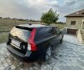Черный Вольво В50, объемом двигателя 1.6 л и пробегом 330 тыс. км за 6400 $, фото 2 на Automoto.ua