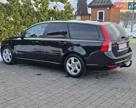 Черный Вольво В50, объемом двигателя 1.6 л и пробегом 192 тыс. км за 8599 $, фото 102 на Automoto.ua