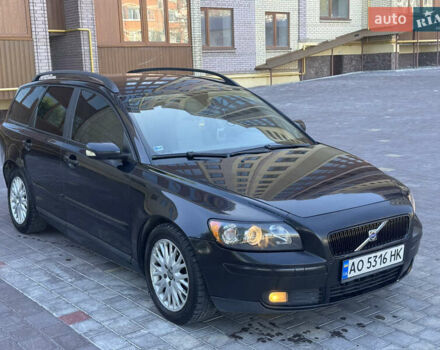 Чорний Вольво V50, об'ємом двигуна 2 л та пробігом 420 тис. км за 4350 $, фото 1 на Automoto.ua