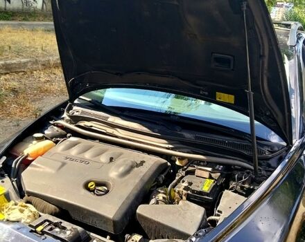 Чорний Вольво V50, об'ємом двигуна 2 л та пробігом 190 тис. км за 3700 $, фото 1 на Automoto.ua