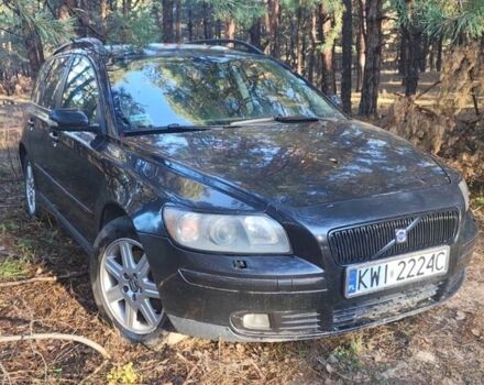 Черный Вольво В50, объемом двигателя 2 л и пробегом 360 тыс. км за 2500 $, фото 1 на Automoto.ua