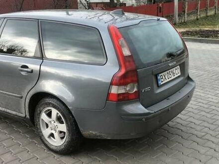 Вольво V50 2005 у Каменце-Подольском на Automoto.ua Чорний Вольво V50, об'ємом двигуна 1.56 л та пробігом 296 тис. км за 4500 $, фото 1 на Automoto.ua