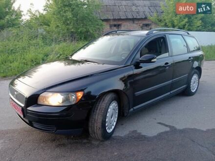 Вольво V50 2006 у Нововолинськ на Automoto.ua Чорний Вольво V50, об'ємом двигуна 1.6 л та пробігом 242 тис. км за 4700 $, фото 1 на Automoto.ua