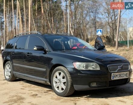 Чорний Вольво V50, об'ємом двигуна 1.8 л та пробігом 276 тис. км за 5500 $, фото 1 на Automoto.ua
