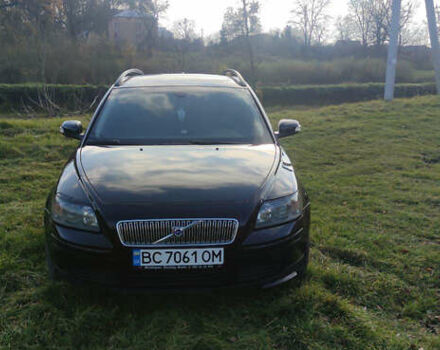 Чорний Вольво V50, об'ємом двигуна 1.8 л та пробігом 240 тис. км за 5600 $, фото 1 на Automoto.ua