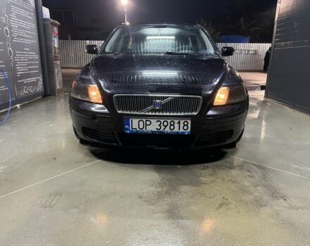 Чорний Вольво V50, об'ємом двигуна 1.6 л та пробігом 300 тис. км за 2700 $, фото 1 на Automoto.ua