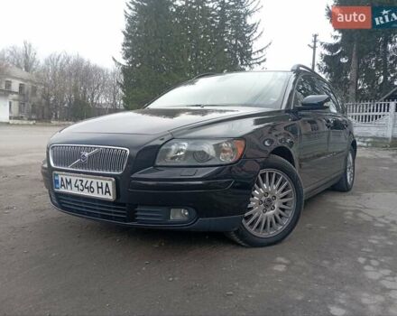 Вольво В50 2006 в Бердичеве на Automoto.ua Черный Вольво В50, объемом двигателя 2.4 л и пробегом 260 тыс. км за 5900 $, фото 1 на Automoto.ua