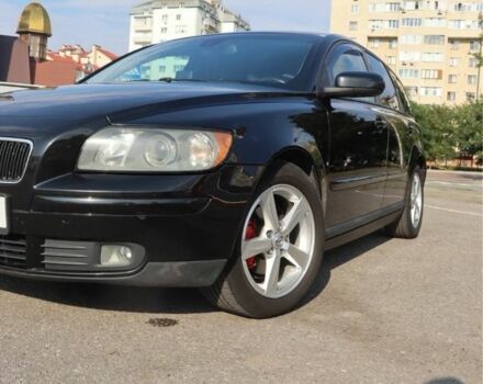 Чорний Вольво V50, об'ємом двигуна 1.6 л та пробігом 254 тис. км за 5702 $, фото 1 на Automoto.ua