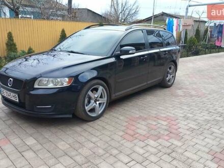 Чорний Вольво V50, об'ємом двигуна 1.56 л та пробігом 340 тис. км за 5700 $, фото 1 на Automoto.ua