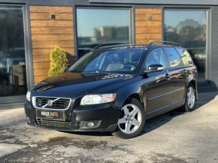 Черный Вольво В50, объемом двигателя 2 л и пробегом 290 тыс. км за 6800 $, фото 1 на Automoto.ua