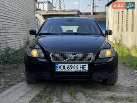 Вольво V50 2007 у Києві на Automoto.ua Чорний Вольво V50, об'ємом двигуна 1.6 л та пробігом 386 тис. км за 5150 $, фото 1 на Automoto.ua