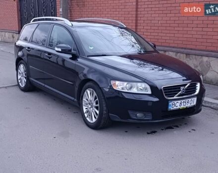 Черный Вольво В50, объемом двигателя 2 л и пробегом 230 тыс. км за 6700 $, фото 1 на Automoto.ua