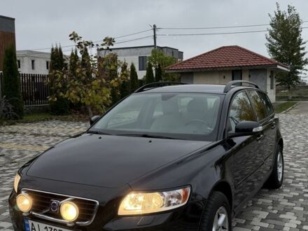 Чорний Вольво V50, об'ємом двигуна 1.6 л та пробігом 285 тис. км за 5505 $, фото 1 на Automoto.ua