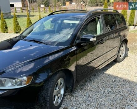 Черный Вольво В50, объемом двигателя 1.56 л и пробегом 310 тыс. км за 6200 $, фото 1 на Automoto.ua