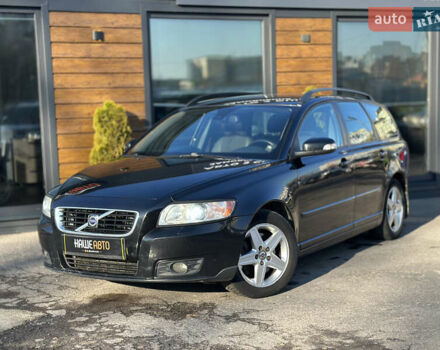 Черный Вольво В50, объемом двигателя 2 л и пробегом 290 тыс. км за 6800 $, фото 1 на Automoto.ua