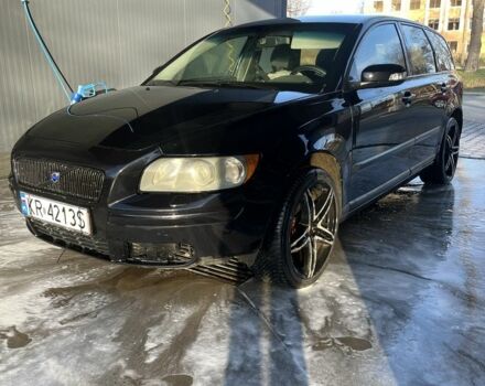 Чорний Вольво V50, об'ємом двигуна 1.6 л та пробігом 240 тис. км за 2500 $, фото 1 на Automoto.ua