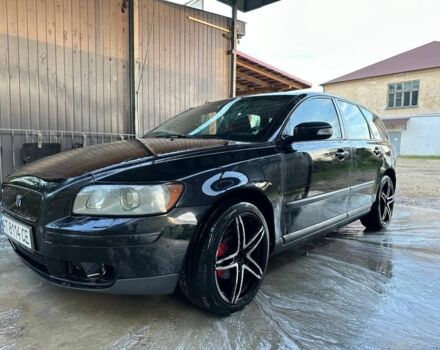 Чорний Вольво V50, об'ємом двигуна 1.6 л та пробігом 222 тис. км за 2800 $, фото 1 на Automoto.ua