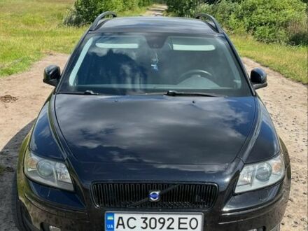 Вольво В50 2007 в Камень-Каширский на Automoto.ua Черный Вольво В50, объемом двигателя 2 л и пробегом 2 тыс. км за 6550 $, фото 1 на Automoto.ua