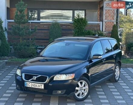 Чорний Вольво V50, об'ємом двигуна 1.6 л та пробігом 200 тис. км за 4450 $, фото 1 на Automoto.ua