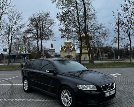 Черный Вольво В50, объемом двигателя 1.56 л и пробегом 282 тыс. км за 5299 $, фото 1 на Automoto.ua