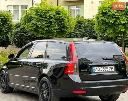 Черный Вольво В50, объемом двигателя 2 л и пробегом 323 тыс. км за 6000 $, фото 1 на Automoto.ua