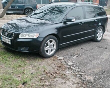 Чорний Вольво V50, об'ємом двигуна 1.6 л та пробігом 250 тис. км за 7200 $, фото 1 на Automoto.ua
