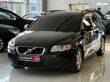 Черный Вольво В50, объемом двигателя 1.6 л и пробегом 265 тыс. км за 6890 $, фото 1 на Automoto.ua