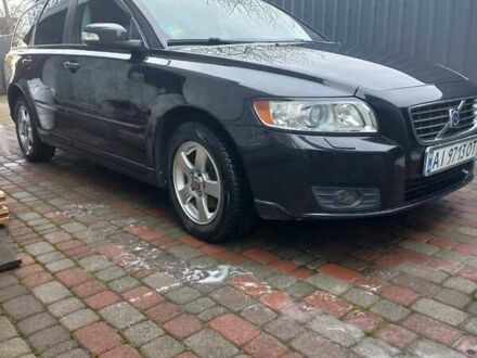 Черный Вольво В50, объемом двигателя 1.6 л и пробегом 185 тыс. км за 7300 $, фото 1 на Automoto.ua