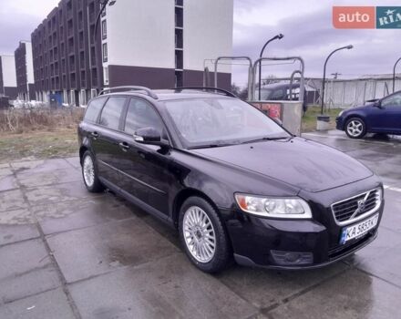 Чорний Вольво V50, об'ємом двигуна 1.56 л та пробігом 233 тис. км за 6500 $, фото 1 на Automoto.ua