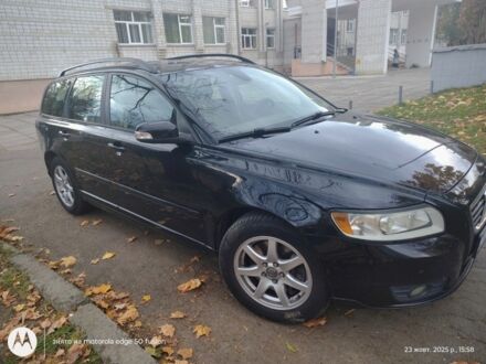 Черный Вольво В50, объемом двигателя 2 л и пробегом 217 тыс. км за 6999 $, фото 1 на Automoto.ua