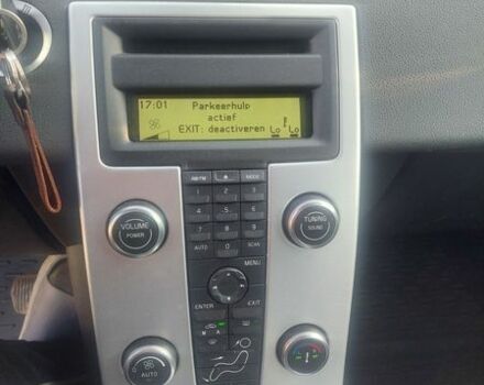 Черный Вольво В50, объемом двигателя 1.56 л и пробегом 257 тыс. км за 6800 $, фото 1 на Automoto.ua