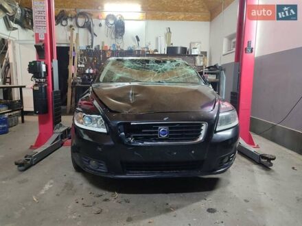 Чорний Вольво V50, об'ємом двигуна 1.6 л та пробігом 234 тис. км за 2700 $, фото 1 на Automoto.ua