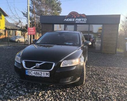 Черный Вольво В50, объемом двигателя 1.56 л и пробегом 235 тыс. км за 6499 $, фото 1 на Automoto.ua