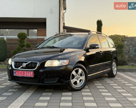 Чорний Вольво V50, об'ємом двигуна 1.6 л та пробігом 225 тис. км за 6950 $, фото 1 на Automoto.ua