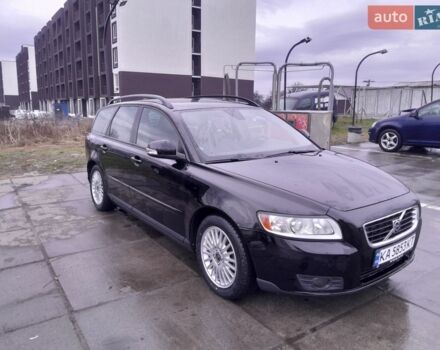Чорний Вольво V50, об'ємом двигуна 1.56 л та пробігом 233 тис. км за 6500 $, фото 1 на Automoto.ua