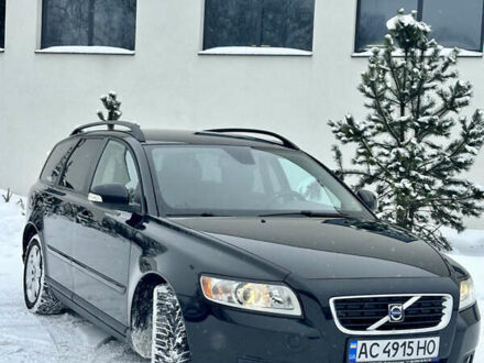 Чорний Вольво V50, об'ємом двигуна 1.56 л та пробігом 272 тис. км за 6999 $, фото 1 на Automoto.ua