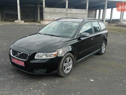 Вольво V50 2009 у Луцьку на Automoto.ua Чорний Вольво V50, об'ємом двигуна 1.8 л та пробігом 231 тис. км за 4999 $, фото 1 на Automoto.ua