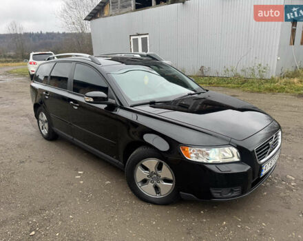 Черный Вольво В50, объемом двигателя 1.56 л и пробегом 213 тыс. км за 6599 $, фото 1 на Automoto.ua