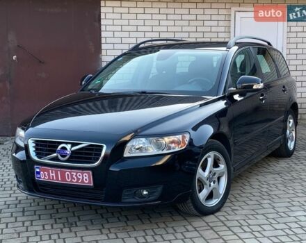 Чорний Вольво V50, об'ємом двигуна 2 л та пробігом 279 тис. км за 8700 $, фото 1 на Automoto.ua